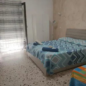 Panzió Bed And Fly Aeroporto Fontanarossa Reception H24 Bagno Privato In, Catania-Fontanarossai nemzetközi repülőtér